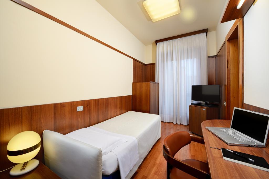 Grand Hotel Elite Bologna Esterno foto