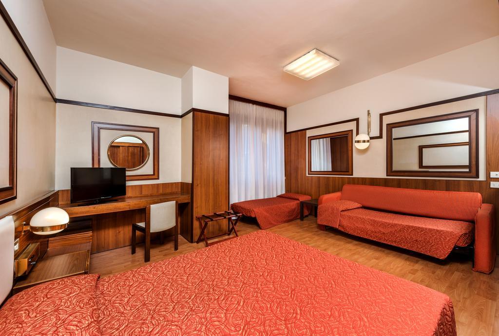 Grand Hotel Elite Bologna Esterno foto