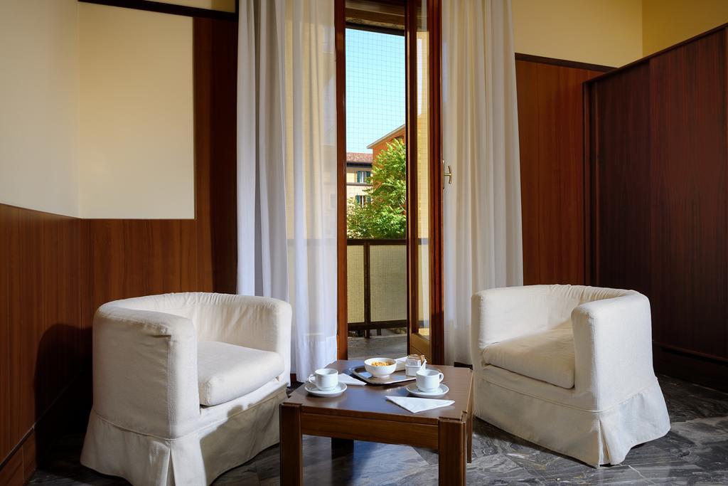Grand Hotel Elite Bologna Esterno foto