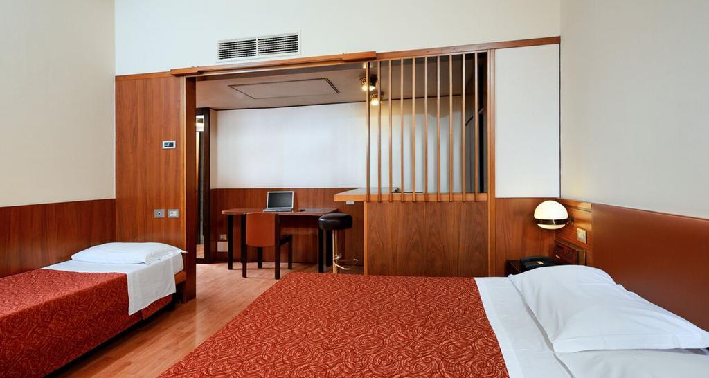 Grand Hotel Elite Bologna Esterno foto