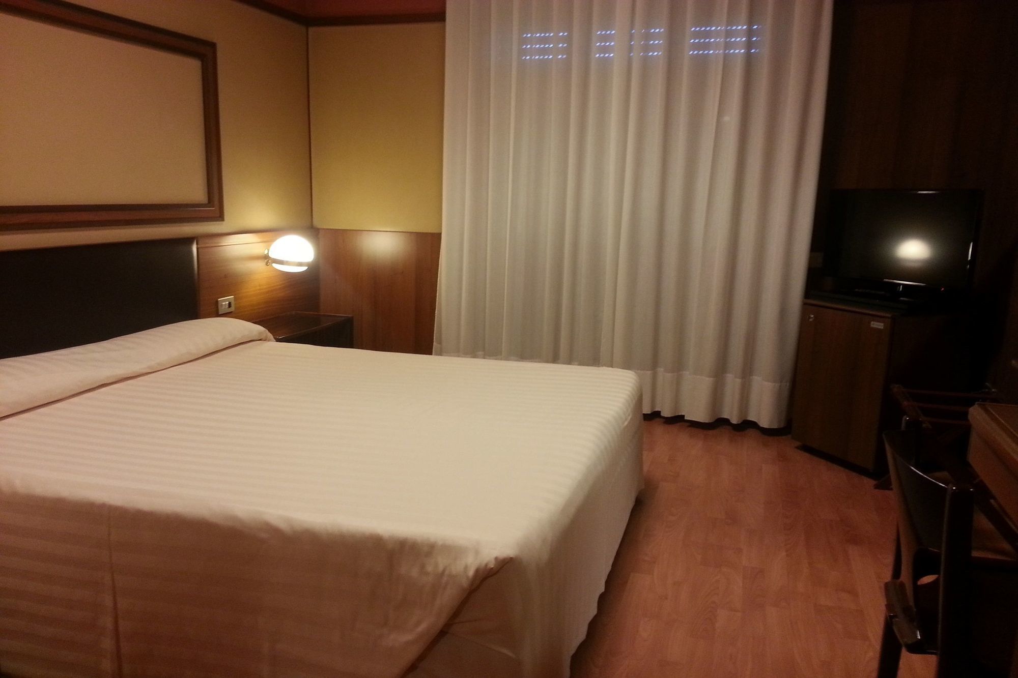 Grand Hotel Elite Bologna Esterno foto