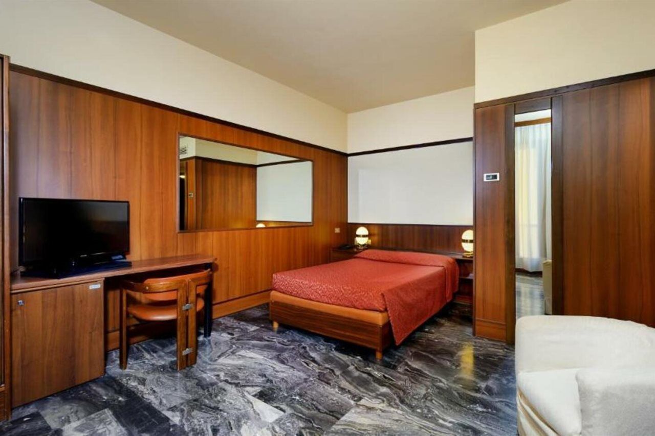 Grand Hotel Elite Bologna Esterno foto